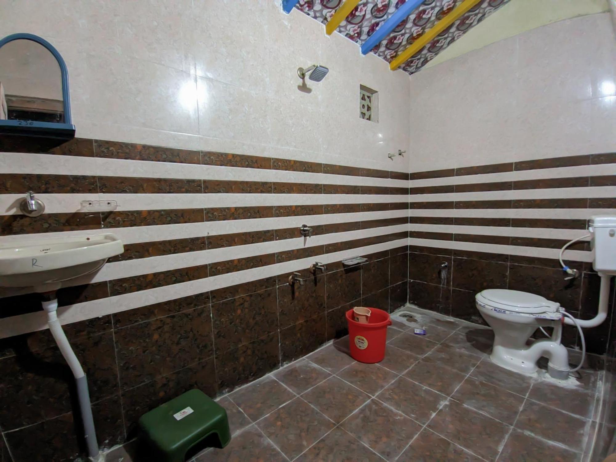 White Land Villagestay Dhordo 외부 사진