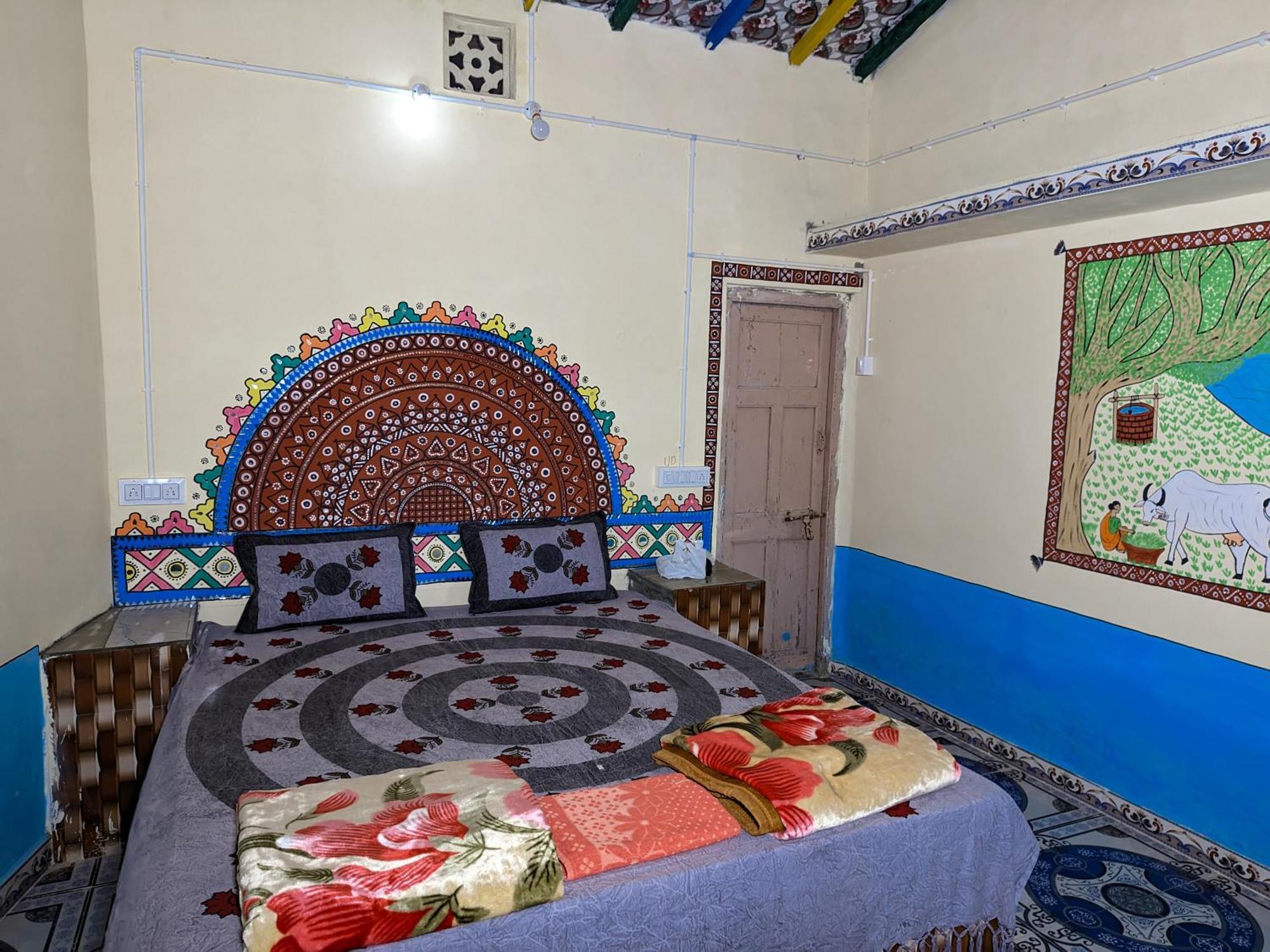 White Land Villagestay Dhordo 외부 사진